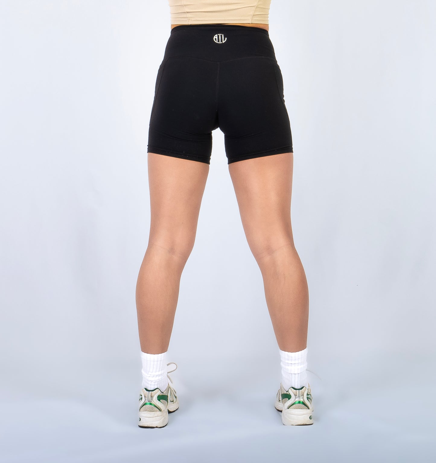 Leva Everyday Shorts