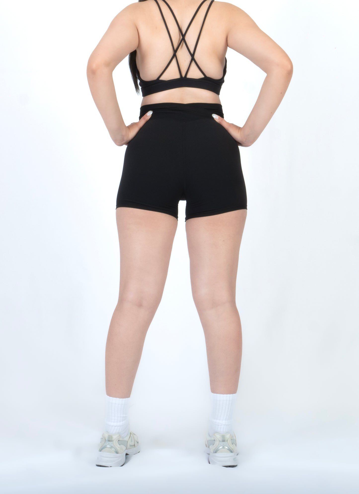 Dvita V Front Shorts